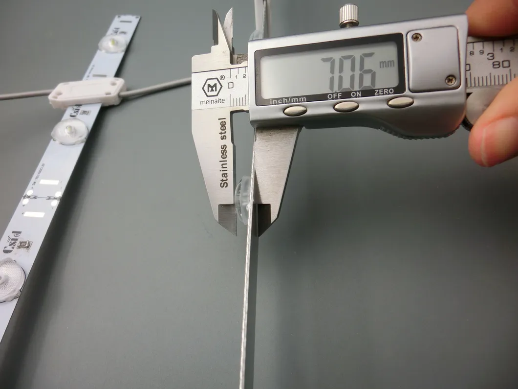 17mm Diffuse Reflection 12 Lamps 950mm LED Strip