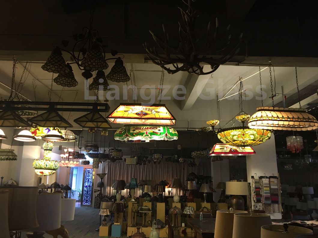 European Classical Tiffany Table Lamp