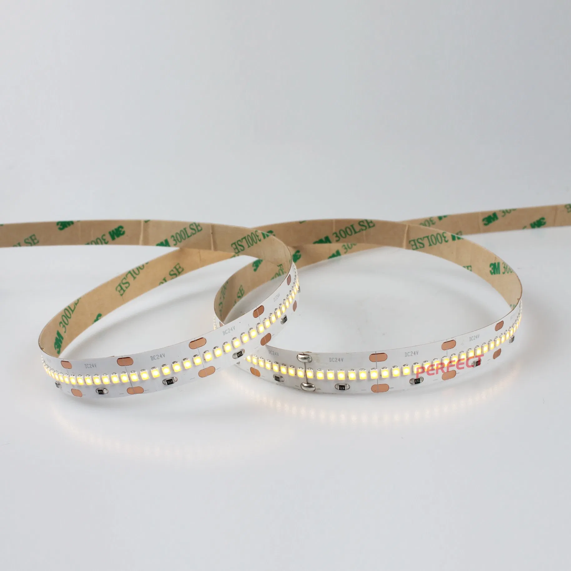 High CRI 420 LEDs Per Meter Dotless 10mm Width SMD 2216 1800K 2300K LED Strip Light